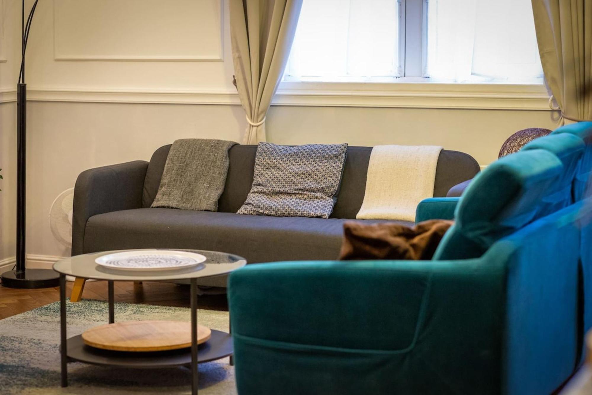 Vieux Marche Sublime Avec Ascenseur Apartment